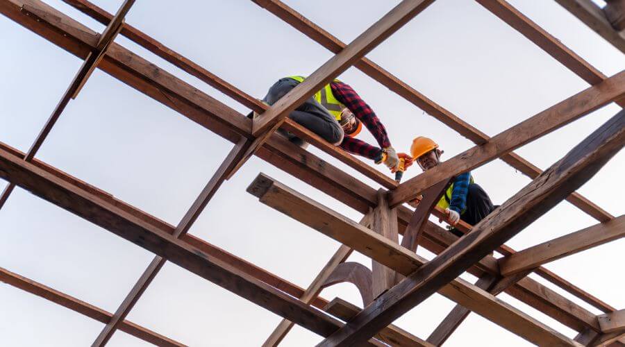 Professional residential roofers in Center Junction, IA